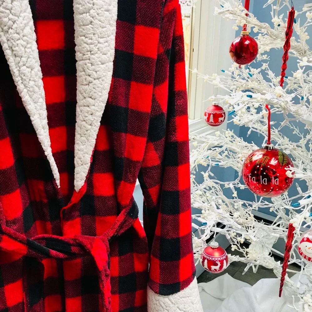 Womens Robe - Picture 2 of 3